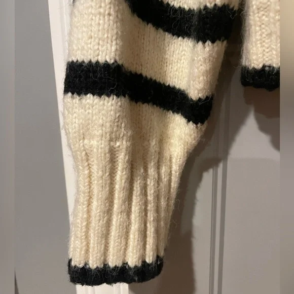Zara sweater - Picture 3 of 6